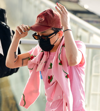 핑크보이 지드래곤, 모자는 버건디! [포토]