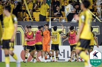 전남이 인천 무패 행진 깼다, 수원 삼성 승리로 7점 차