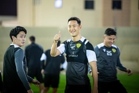 [단독]국대급 센터백 정승현 중동 생활 청산, 전격 울산HD행…위기의 김판곤호 천군만마로