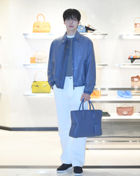 이민정, 독보적 동안 미모 과시 “대학생이라 해도 믿겠네”