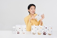 건강에 진심인 홍진경 앞장…그래디언트, 프리미엄 이너뷰티 브랜드 ‘리앤핏’ 론칭