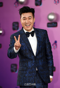 김종민, 신혼여행서 아내와 다툼 고백 “밥 먹다 핸드폰 봐서”