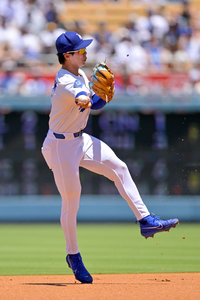 ‘4G 만에 선발’ 김혜성 1안타+두 차례 ‘호수비’까지…다저스는 1-5 패배 ‘3연패 늪’