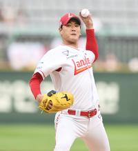 [포토] 김광현 ‘승리를 위하여’