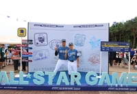 “선수가 진행하는 원포인트 레슨 어때요?” KBO, ‘팬 페스트존’ 운영…다양한 체험 공간 마련