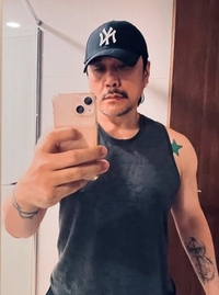 ‘반미하면 샌드위치만 판다?’…JK 김동욱, 실용주의 외교 속 ‘반미’ 낙인