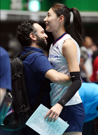 배구 여제 김연경, 스테파노 라바리니 감독과 일본서 재회…진심 어린 감사 전해
