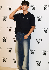 세븐틴 도겸, 우월한 기럭지! [포토]