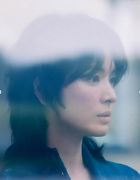 “세련미 폭발!”... 송혜교, 울프컷 변신