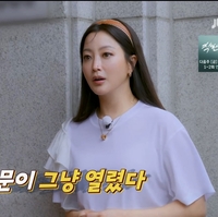 ‘리즈 경신’ 김희선, 내추럴·심플 스타일링에 ‘들썩’