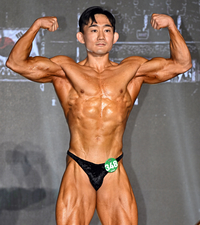 2025 WNGP 서울대회 클래식 보디빌딩 그랑프리 신준희, 아내 바보! [포토]