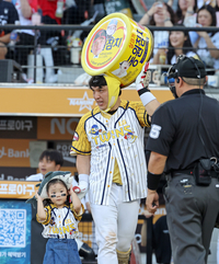 ‘귀여운 게 최고야’…2025 올스타전, 역시 ‘주니어들’이 최고 치트키였네 [SS시선집중]