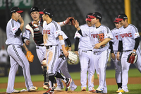 6월 ‘승률 8위’→7월 ‘반등 예고’ …“후반기 기대된다” ‘추격자’ 된 LG의 ‘희망가’ [SS시선집중]