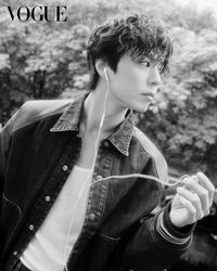 박보검, 클래식과 트렌디 모두 잡았다…패셔너블한 화보 공개