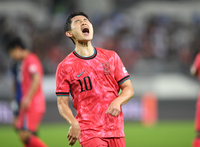 공격 카드 총동원에도 충격의 맞대결 3연패, 홍명보호 0-1 패배 우승 좌절[한일전]