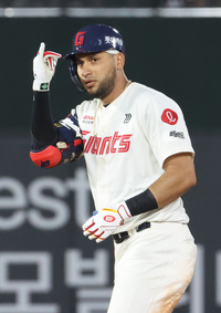 2년 연속 200안타? 레이예스에게 물었더니…“내 성적보다 팀 우승이 더 중요해” [SS스타]