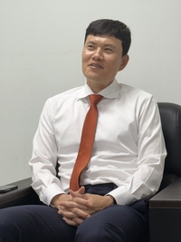 3연승 도전 강원의 정경호 감독 “새로운 선수들 들어와 팀 건강해졌다”…대전 황선홍 감독 “새 선수들 적응시키느라 시간 보내”[SS현장]