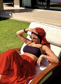 제시, ‘팬 폭행 방관’ 논란 딛고 발리에서 근황 공개! 건강미 넘치는 모습으로...