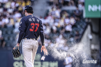 롯데 이민석, LG전 6.1이닝 2실점 ‘QS’…新 ‘LG 킬러’ 등극 [SS시선집중]