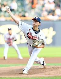 두산 ‘고졸 신인’ 최민석, 한화전 ‘5이닝 무실점’→‘7K’ 한 경기 개인 최다 삼진도 쐈다 [SS시선집중]