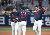 [포토]연승의 기쁨을 나누는 롯데