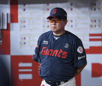 롯데가 리그 3위 달리는 이유→김태형 감독의 남다른 지도 철학 덕분 “선수 성향따라 대하는 방식이 달라요” [SS고척in]