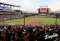 류현진-김광현 맞대결 보러 가자! SSG-한화전, 1만7000석 ‘싹’ 팔렸다 [SS대전in]