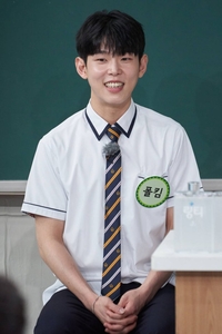 폴킴, 해외 호텔서 BTS 뷔로 오해받은 이유는?…“본명 때문에”