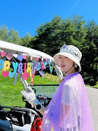 최여진, 결혼 후 첫 생일…♥남편과 골프장 파티 ‘달달함의 끝’