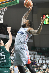 ‘초호화 군단’ 부산 KCC, ‘경력자’ 숀 롱-드완 에르난데스로 외국인 구성 완료