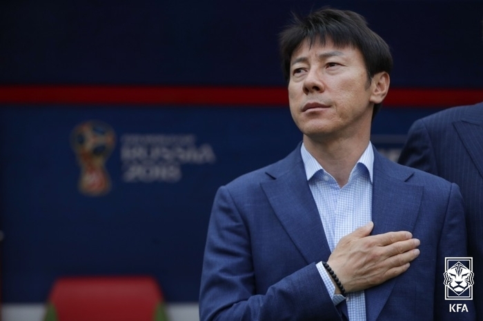 [단독] 위기의 ‘디펜딩 챔프’ 울산, 김판곤 감독 전격 경질…소방수 ‘인니 영웅’ 신태용, 13년만 K리그 사령탑 컴백