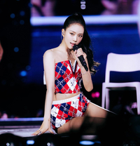 뉴욕 콘서트 빛낸 블랙핑크 지수…트렌디한 의상 ‘감탄’