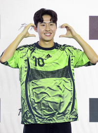 [포토]이강인, ‘슛돌이’ 시절 깜찍함을!