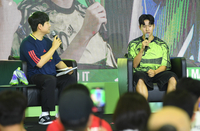 [포토]질문에 답하는 이강인