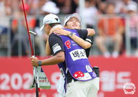 ‘늦깎이 스타’ 배소현 “하고 싶은 골프 마음껏 하라” 격려에 초대 ‘오로라 공주’ 우뚝[SS 스타]