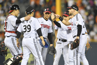 압도적인 후반기 승률→LG, ‘선두 탈환’ 눈앞…비결은 다시 터지기 시작한 ‘홈런’ [SS포커스]