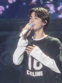 아이유·‘굿보이’ 팀, 박보검 팬미팅서 빛난 케미와 우정