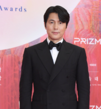 혼외자 낳은 정우성, 여자친구와 혼인신고…소속사 “확인 중”