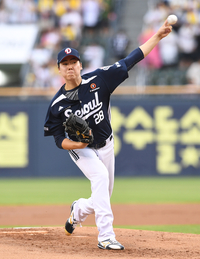 [포토]시즌 6승 도전하는 두산 최승용