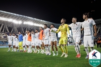 기성용·오베르단 조합 가동 본격화…포항의 또 다른 고민, 이태석 떠난 왼쪽 측면 ‘공백’ 메워라