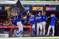 [포토]삼성 디아즈의 홈런, 1점 더!