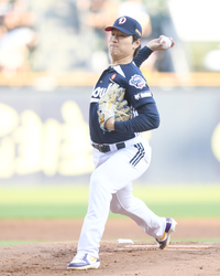 [포토] 곽빈 ‘승리를 위하여’