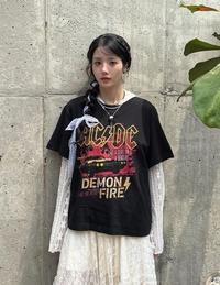 건강 되찾았나? 수척해진 권은비