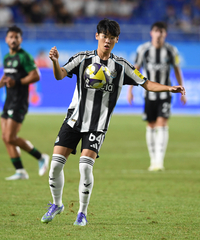 심상치않은 뉴캐슬 박승수의 프리시즌, EPL 개막 일주일 앞두고 선발 출전 63분 활약