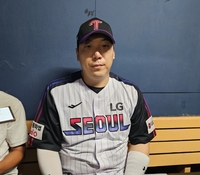 ‘2500안타에도 담담한’ 타격기계, 왜 김경문 감독에게 “감사하다” 했을까 [SS스타]