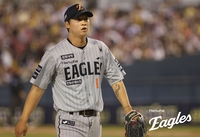 ‘1위 쟁탈전’ 1이닝 6실점 ‘부진’…‘FA 78억원’ 엄상백, ‘왜 또 무너졌나’ 묻는다면 [SS집중분석]