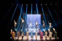 [표권향의 컬처판타지아] 무대 위 ‘케이팝 데몬 헌터스’…뮤지컬 ‘스웨그에이지 외쳐, 조선!’, 예술의 혼 담은 유희