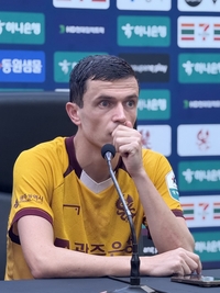 이적 파동 끝 잔류 가닥, 광주 아사니 “감독님이 얘기하셨을 테니…나는 축구에만 집중하겠다”[현장인터뷰]