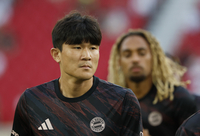 우파메카노-타 조합이 새 시즌 바이에른 뮌헨 주전? 개막 앞두고 김민재 교체로 10분만 소화
