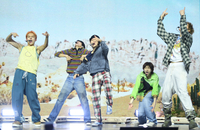 [포토] 패기 넘치는 코르티스 데뷔 무대